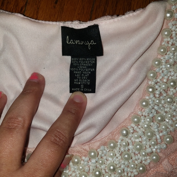 Pink Lace Top with Pearls sz Small - Picture 7 of 8